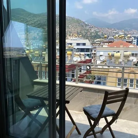 2+1 Cleopatra Apartment Alanya